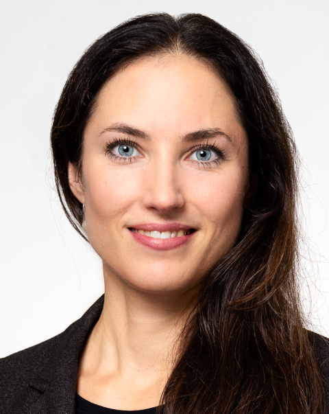 Sonja Schläpfer Portrait View